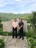 艺术家叶仲桥生活:在禅宗的故乡国恩寺后山六祖大师植荔枝的地方，二个月内分别与中【图0】