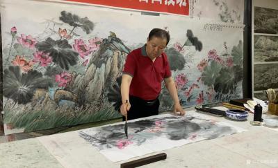 高显惠日记-国画花鸟画荷花《金玉满堂和气致祥》，作品尺寸364X130CM横幅；辛丑年夏月惠【图2】