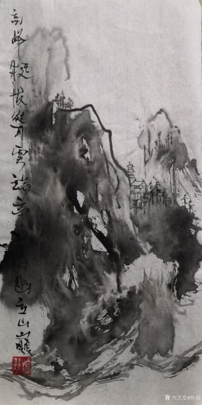 怀羽日记-怀羽水墨山水画：中国画里的独特印记与唯一性

在中国画的浩瀚星空中，怀羽的水【图4】